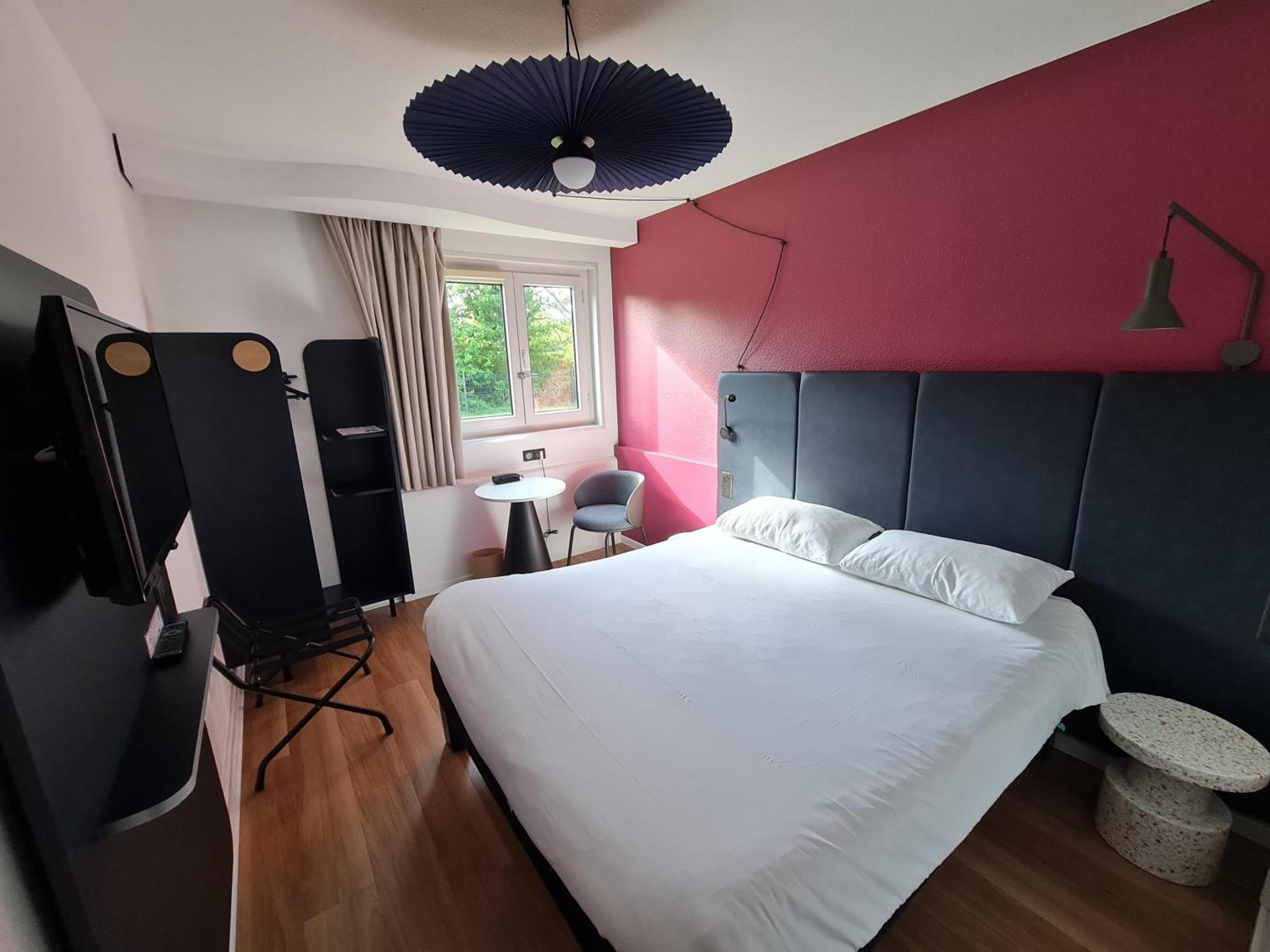 Ibis Vannes Esterno foto