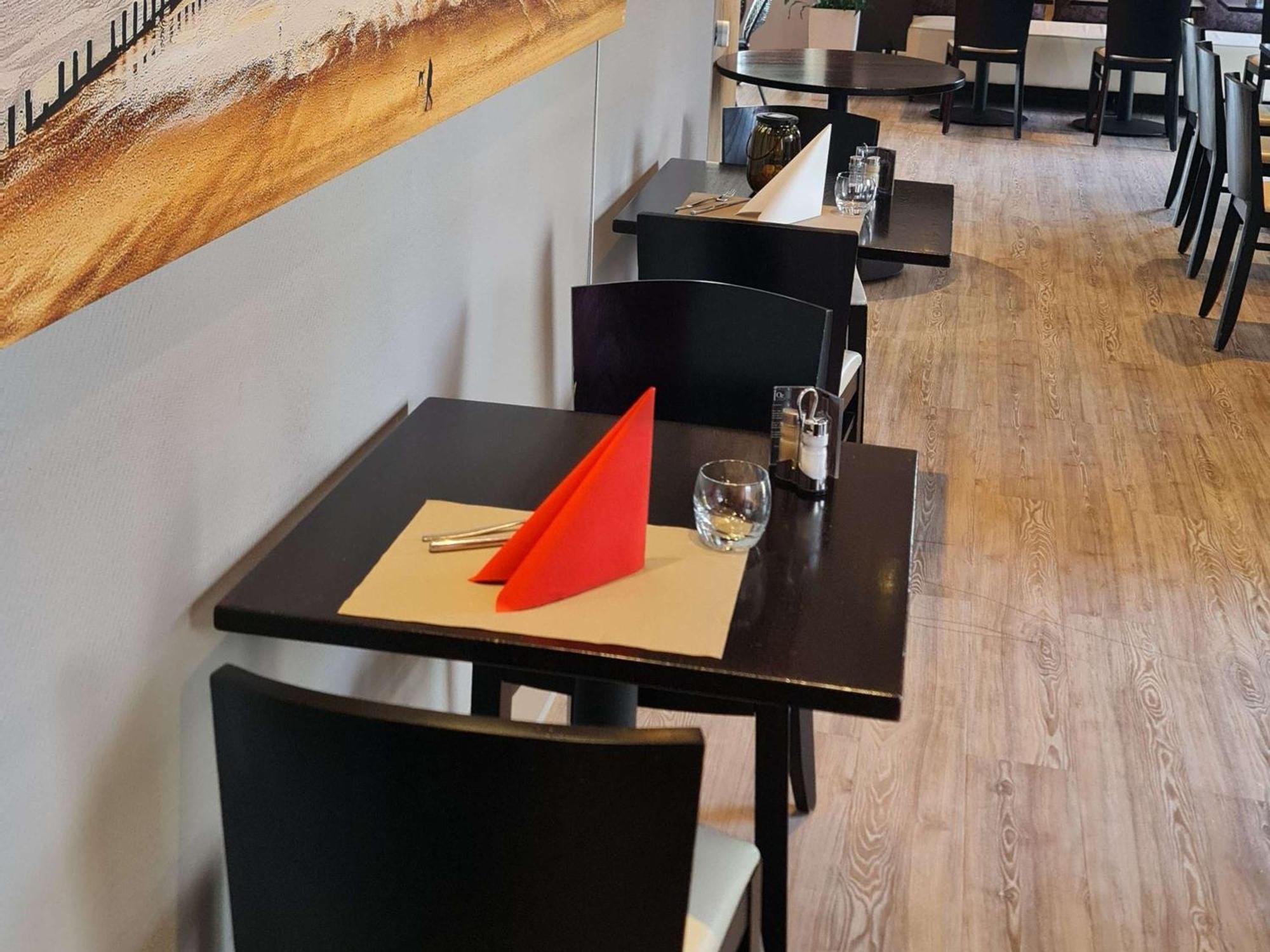 Ibis Vannes Esterno foto